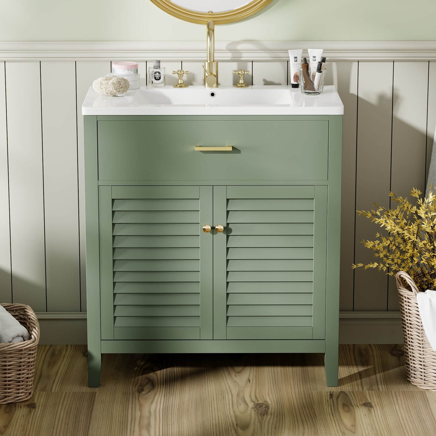 30 in Bathroom Vanity with 2 Louvered Cabinet Door