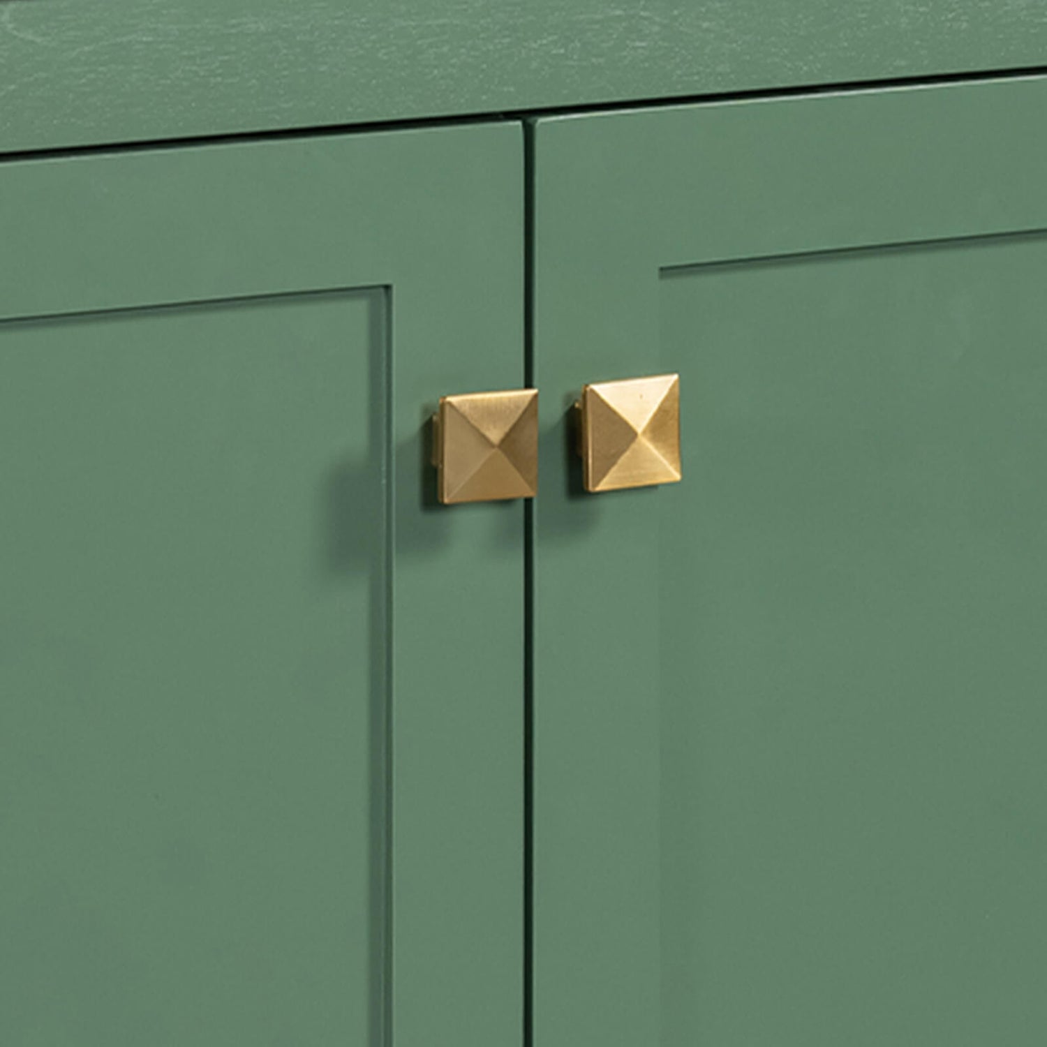 Elegant 30-inch green vanity for small bathrooms