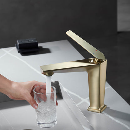 High Quality Bathroom Faucet with Aerator _ Brushed Gold