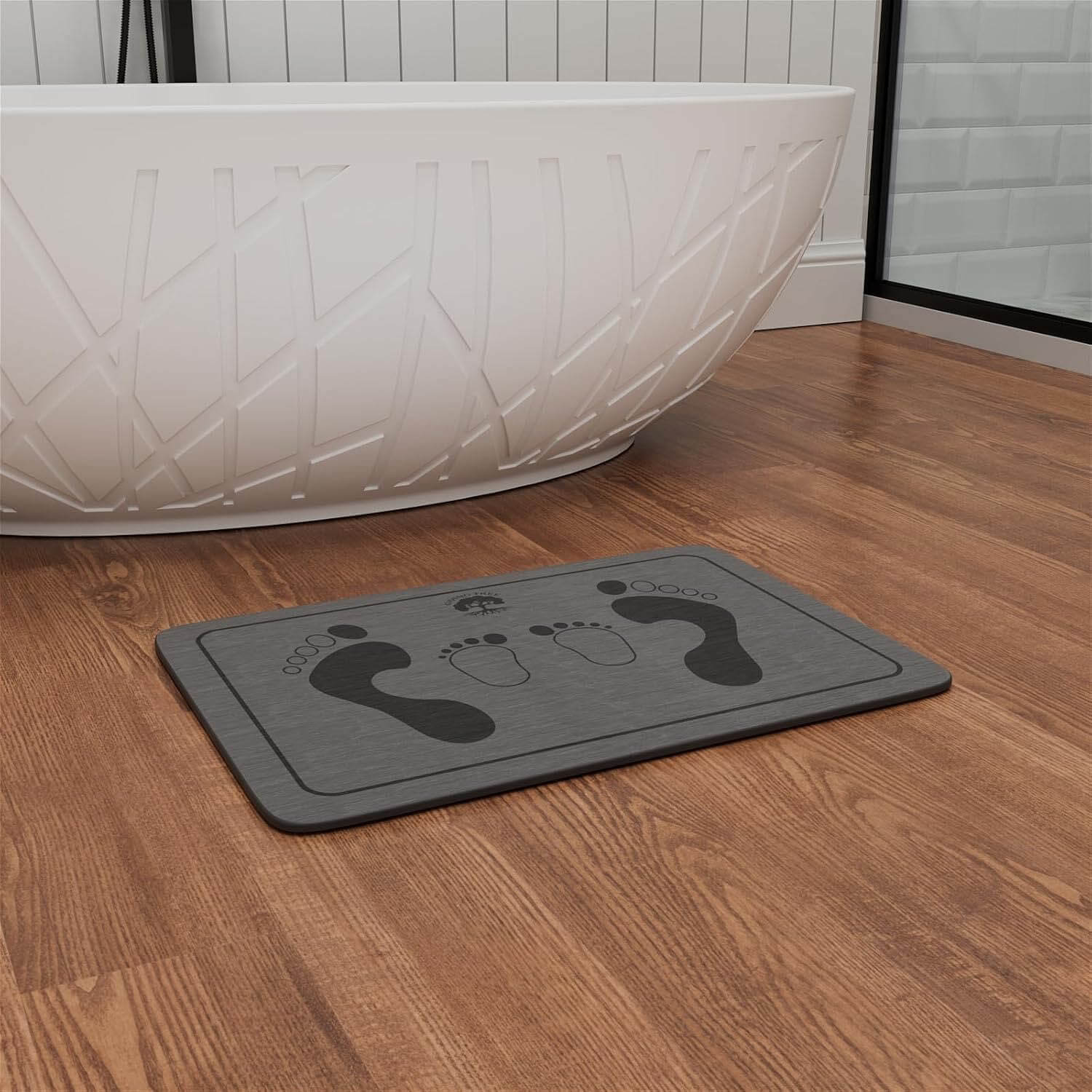 Versatile &amp; Durable Bathtub Mat with Footprint Design